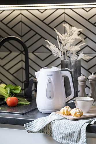 Czajnik elektryczny 1,7 L z automatycznym wyłączaniem Mesko 1261