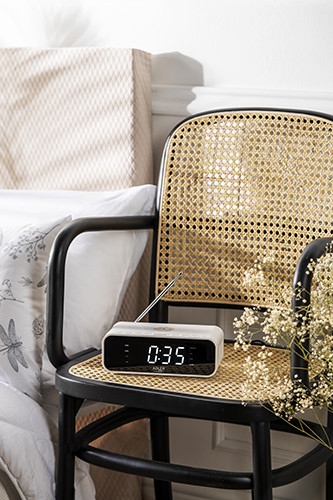 Radiobudzik z ładowarką bezprzewodową i Bluetooth Adler 1192