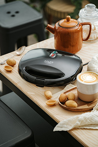 Opiekacz do orzeszków na 12 ciasteczek z nieprzywierającą powłoką Adler 3071