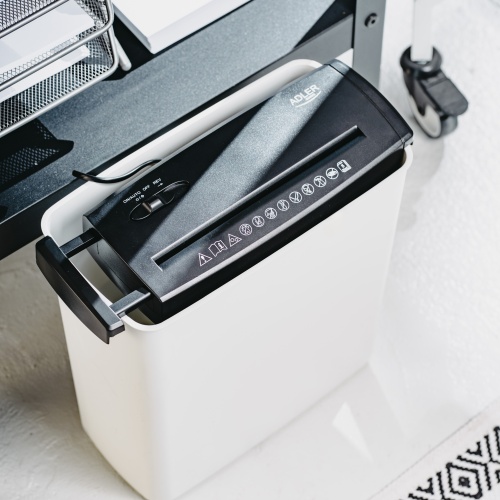 Niszczarka do dokumentów na kosz - 5 kartek P-1 Adler 1040