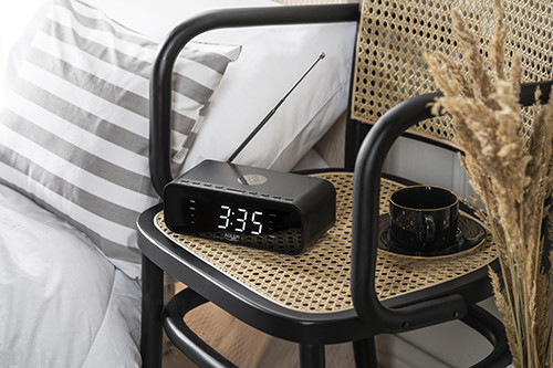 Radiobudzik z ładowarką bezprzewodową i Bluetooth Adler 1192