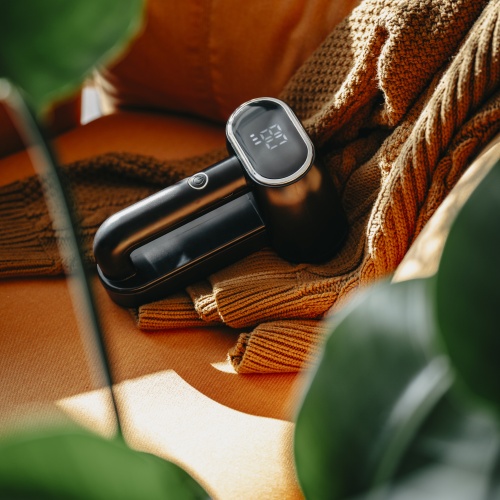 Golarka do tkanin z podwójną głowicą i wyświetlaczem LCD Adler 9622