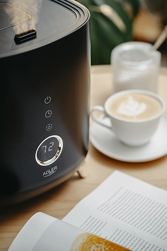 Nawilżacz ultradźwiękowy z higrometrem LED 4L Adler 7972