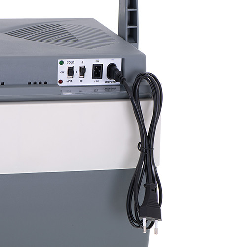 Lodówka turystyczna 28L z funkcją grzania - zasilanie 12V/230V Adler 8078