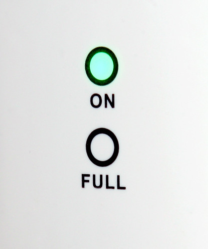 Osuszacz powietrza do 30 m² z automatycznym wyłączaniem Camry 7903