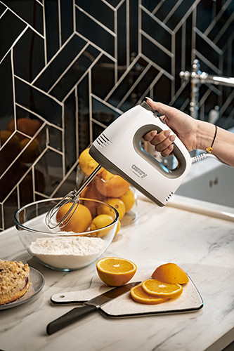 Mikser kuchenny 750W z 5 prędkościami i funkcją Turbo Camry 4220