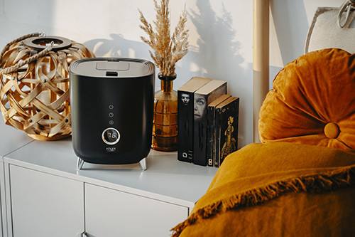 Nawilżacz ultradźwiękowy z higrometrem LED 4L Adler 7972