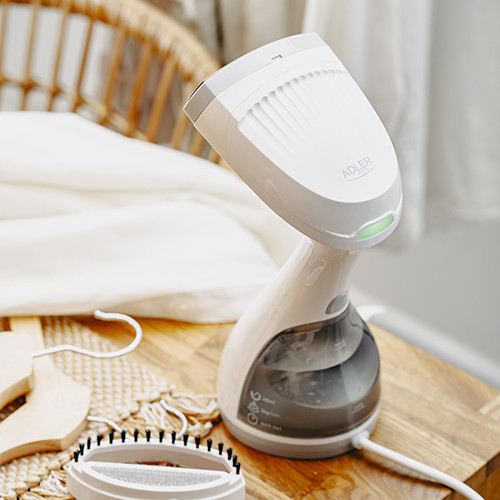 Parownica do ubrań 1500W z szybkim nagrzewaniem Adler 5042