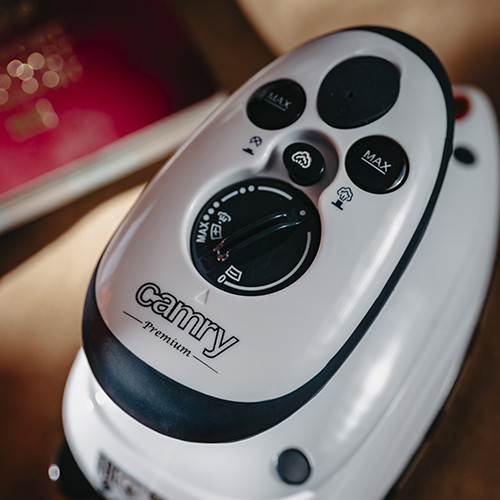 Turystyczne żelazko parowe z podwójnym zasilaniem Camry 5039