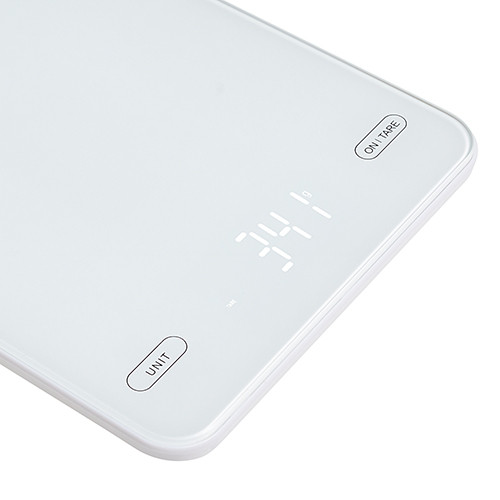 Waga kuchenna 10kg z ładowaniem USB i szklaną platformą Adler 3177