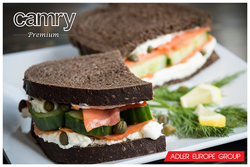 Krajalnica elektryczna do wędlin i pieczywa - regulacja 0-15 mm Camry 4702