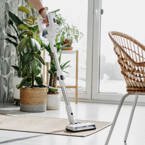 Odkurzacz bezprzewodowy pionowy z silnikiem bezszczotkowym Adler 7060