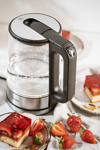 Czajnik szklany z regulacją temperatury 1,7L podświetlenie LED Mesko 1301