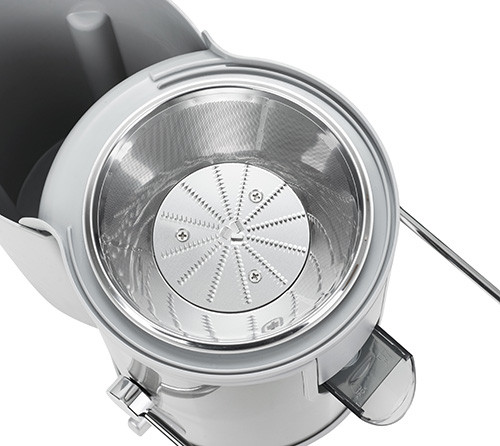 Sokowirówka 600W ze stali nierdzewnej do warzyw i owoców Mesko 4126