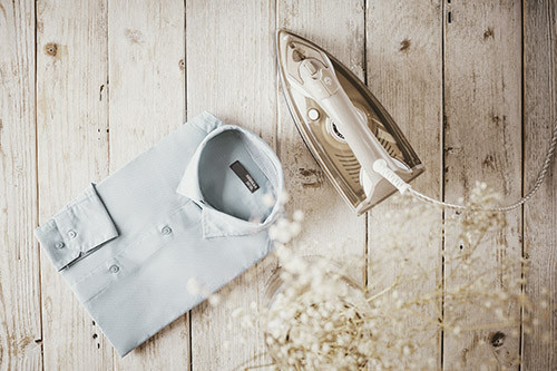 Żelazko parowe 3000W z funkcją automatycznego wyłączenia Camry 5018