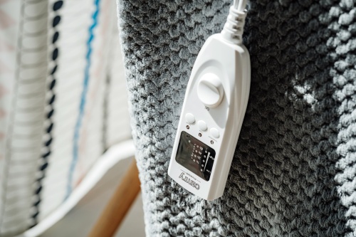 Elektryczny koc podkładowy z czasomierzem i 8 poziomami grzania Camry 7416