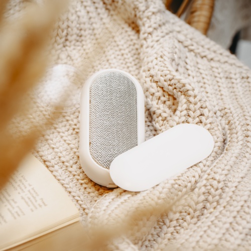 Golarka do ubrań z ładowaniem USB - usuwacz kłaczków Adler 9621