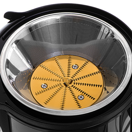 Sokowirówka 600W z tytanowymi ostrzami - system niekapek Adler 4132