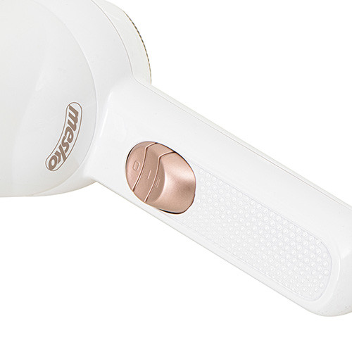 Suszarka 1400W z 2 ustawieniami temperatury i koncentratorem Mesko 2275